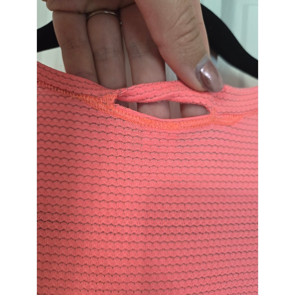Lululemon Swiftly Tech Short Sleeve V-Neck Shirt Neon Pink Coral Womens Size 8 - Picture 6 of 7